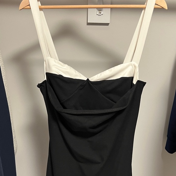 Reformation Nellie Dress - Picture 6 of 8